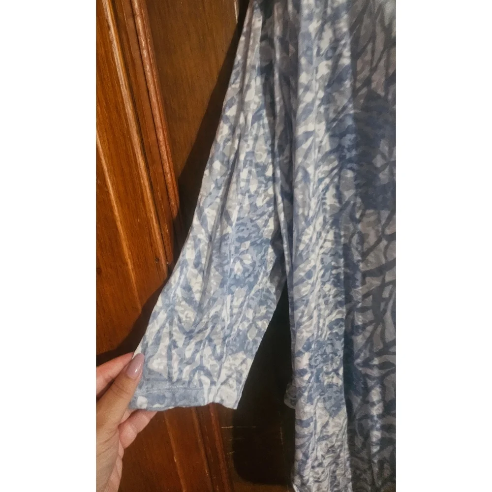 Ruby Rd. Woman's Plus Size Blue Floral Waterfall Open Duster - Picture 5 of 7